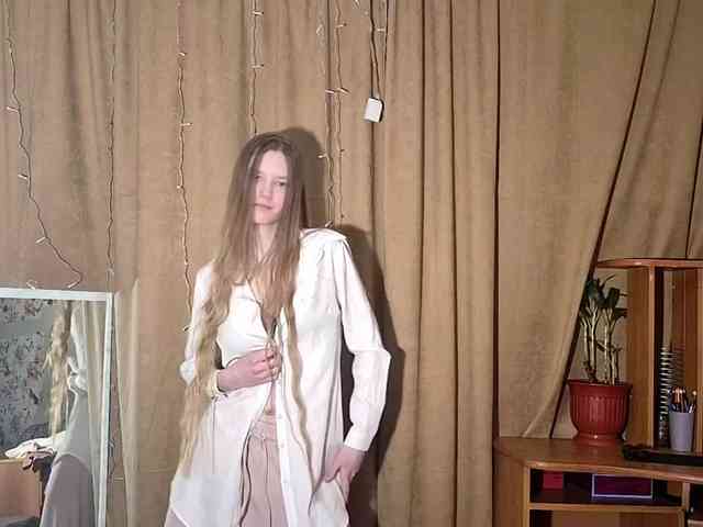 ElnaAntoniewicz webcam