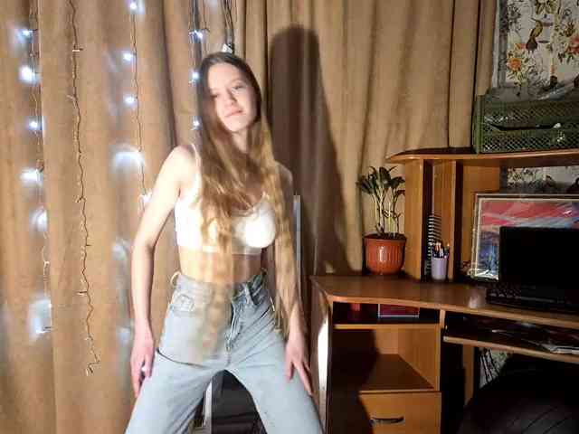 ElnaAntoniewicz webcam