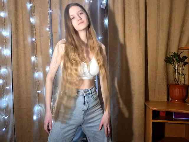 ElnaAntoniewicz webcam