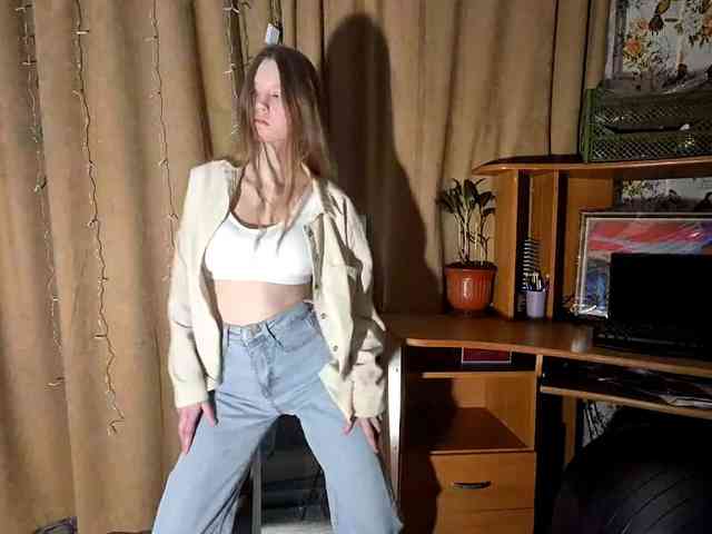 ElnaAntoniewicz webcam