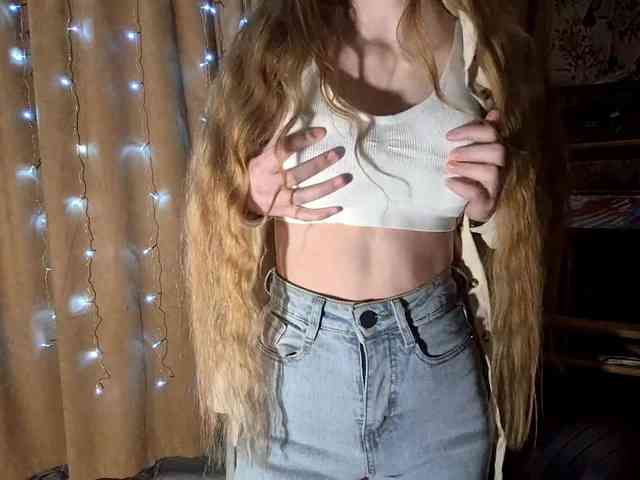 ElnaAntoniewicz webcam