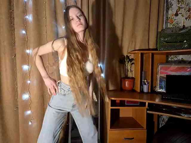 ElnaAntoniewicz webcam