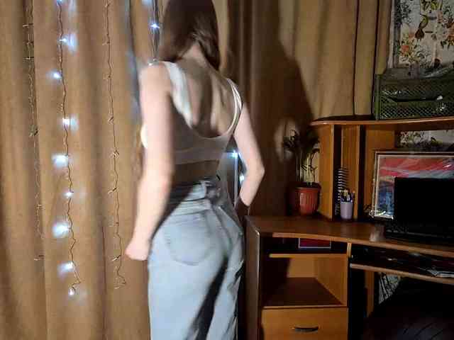 ElnaAntoniewicz webcam