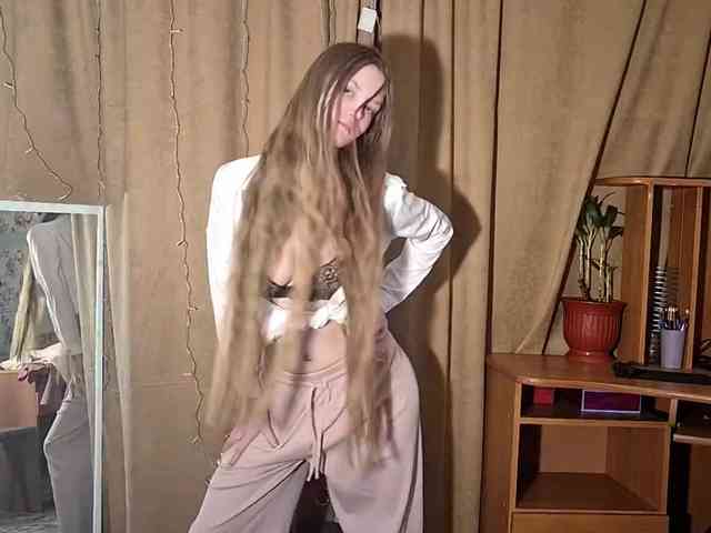 ElnaAntoniewicz webcam