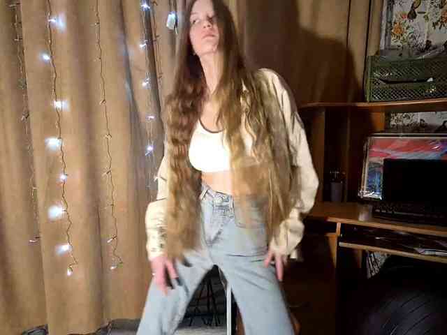 ElnaAntoniewicz webcam