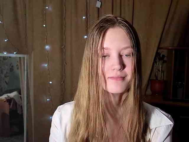 ElnaAntoniewicz webcam