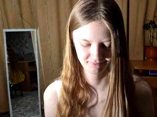 ElnaAntoniewicz webcam