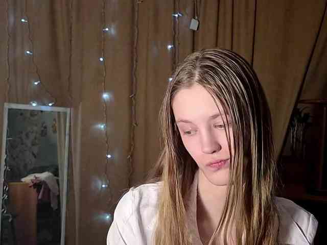 ElnaAntoniewicz webcam