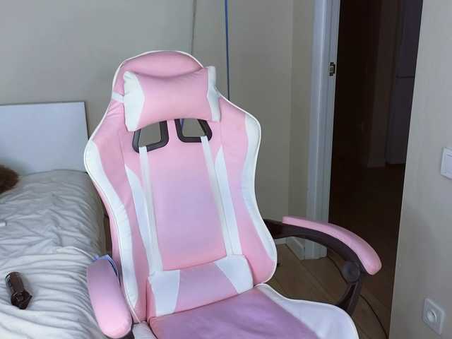 jaslee's BongaCams show and profile