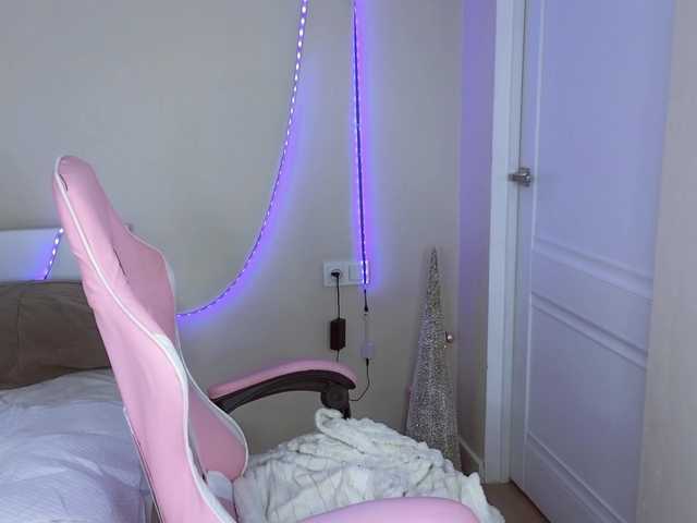 jaslee's BongaCams show and profile