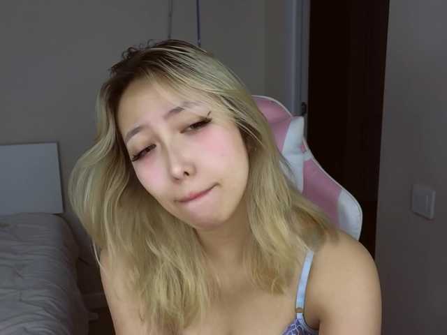 jaslee's BongaCams show and profile