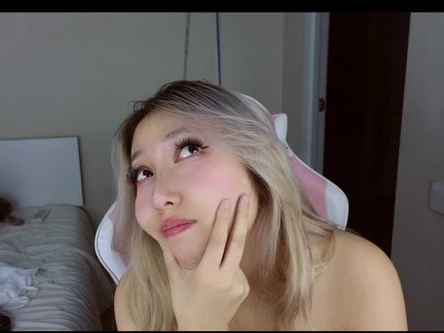 jaslee's BongaCams show and profile