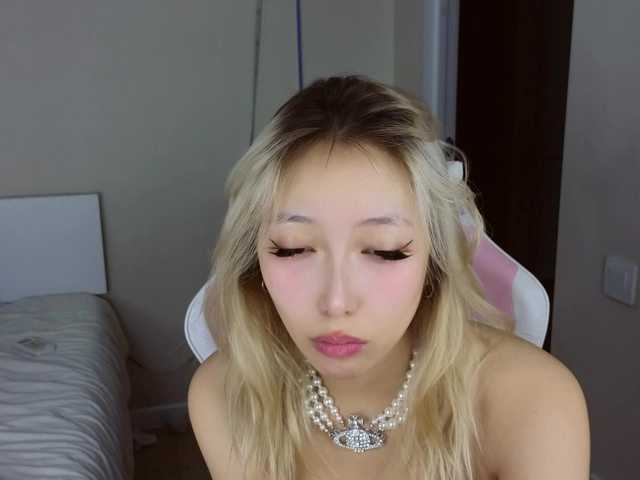 jaslee's BongaCams show and profile