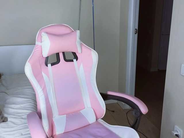 jaslee's BongaCams show and profile