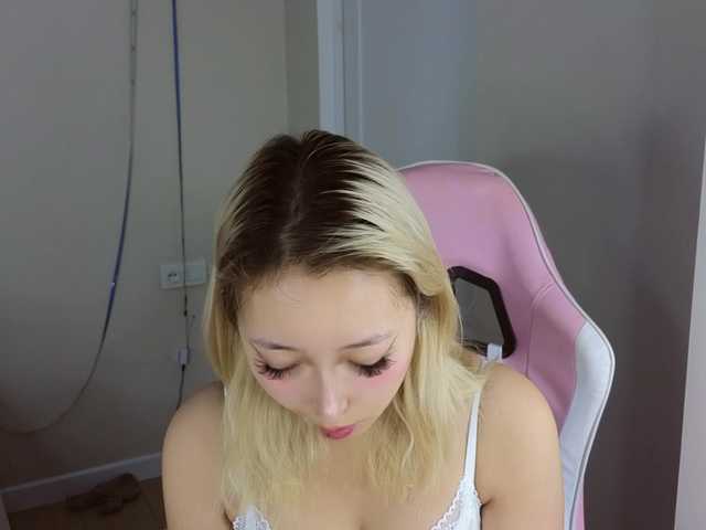 jaslee's BongaCams show and profile