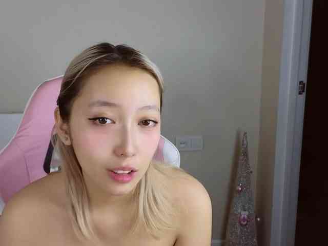 jaslee Live Webcam on BongaCams