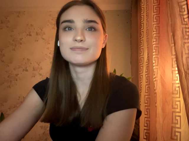 ChristiaPettet's BongaCams show and profile