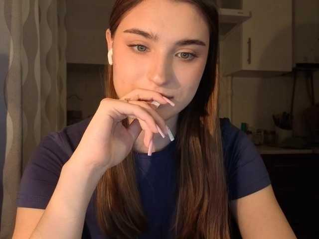 ChristiaPettet's BongaCams show and profile