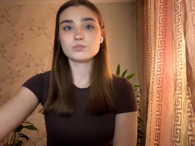 ChristiaPettet's BongaCams show and profile