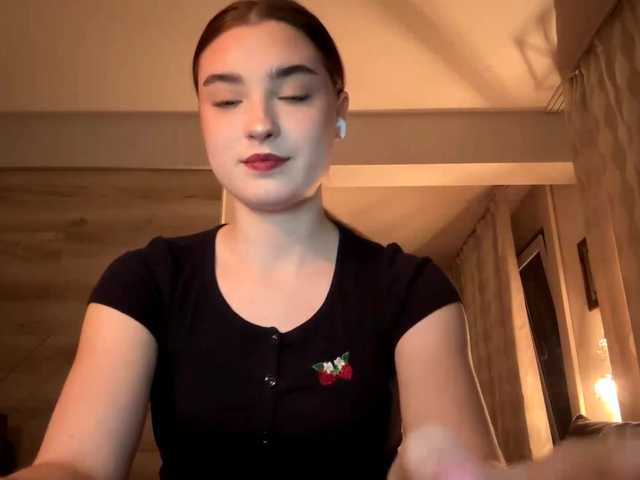 ChristiaPettet's BongaCams show and profile