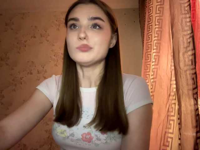 ChristiaPettet's BongaCams show and profile