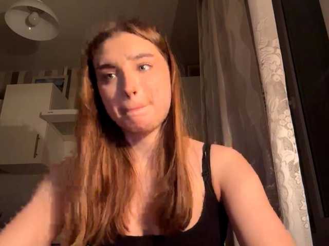 ChristiaPettet's BongaCams show and profile