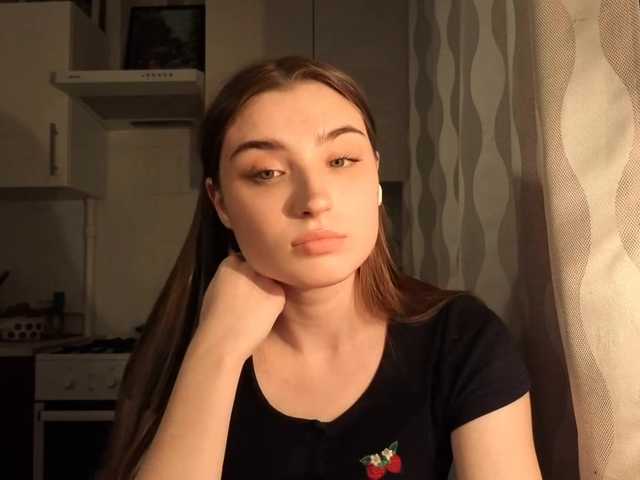 ChristiaPettet's BongaCams show and profile