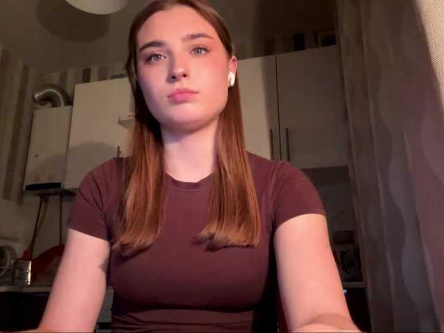 ChristiaPettet's BongaCams show and profile