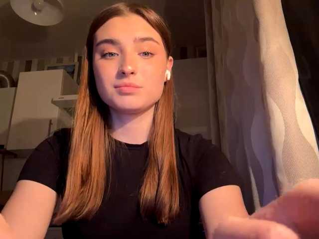 ChristiaPettet's BongaCams show and profile