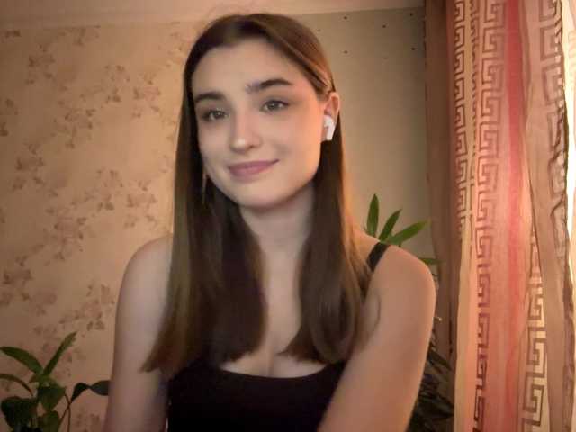 ChristiaPettet's BongaCams show and profile