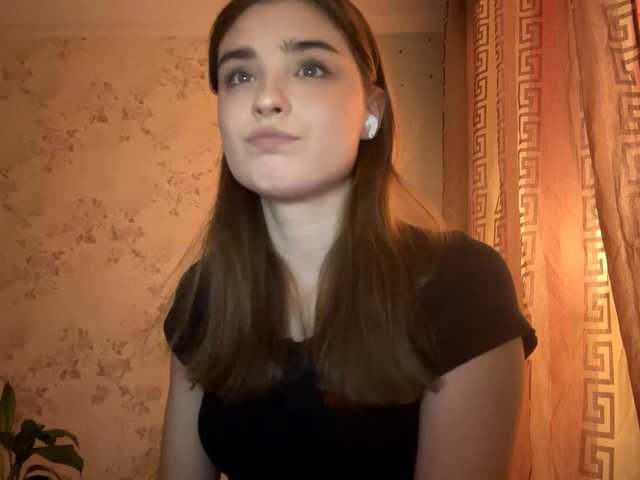 ChristiaPettet's BongaCams show and profile