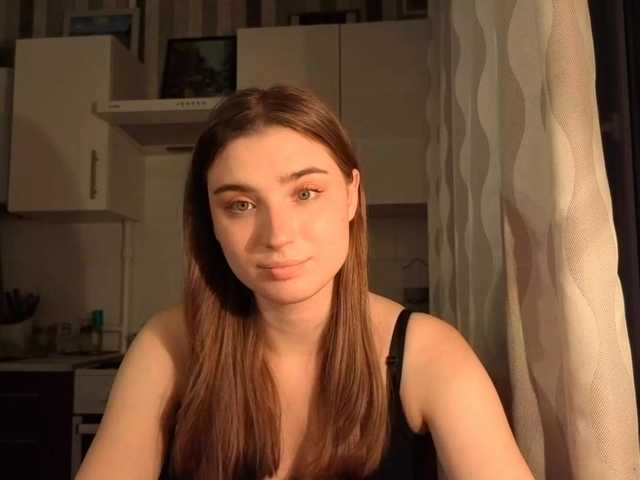 ChristiaPettet's BongaCams show and profile