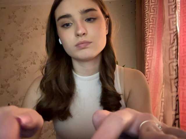 ChristiaPettet's BongaCams show and profile