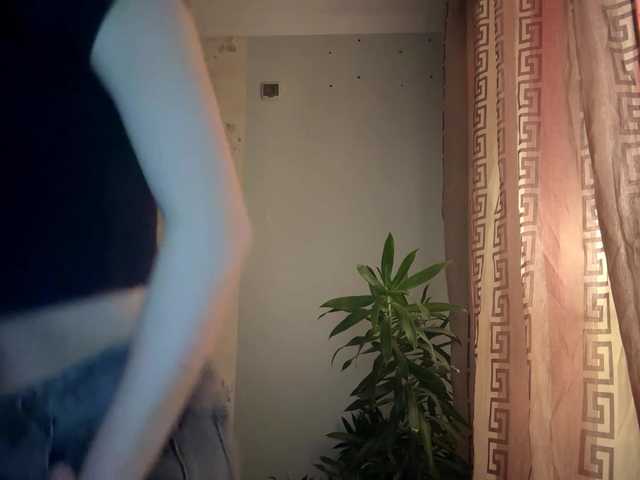 ChristiaPettet – webcam model profile photo