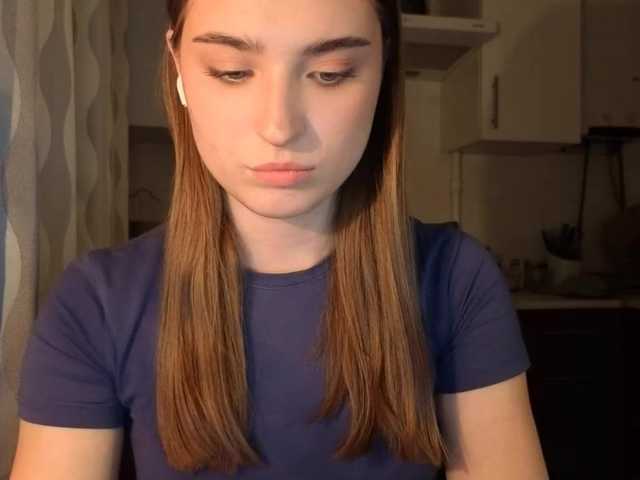 ChristiaPettet's BongaCams show and profile