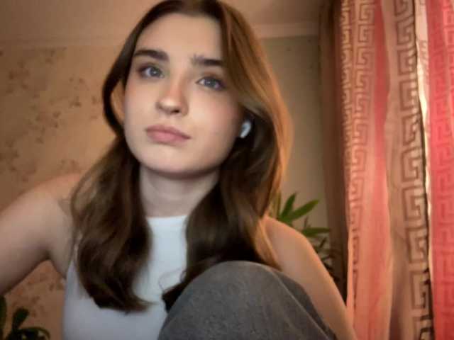 ChristiaPettet's BongaCams show and profile