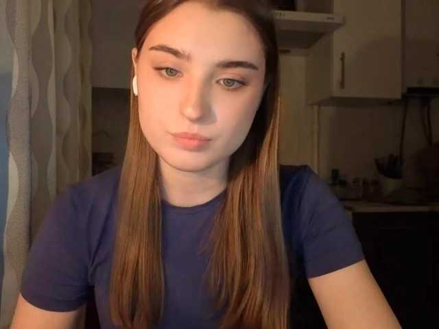 ChristiaPettet's BongaCams show and profile