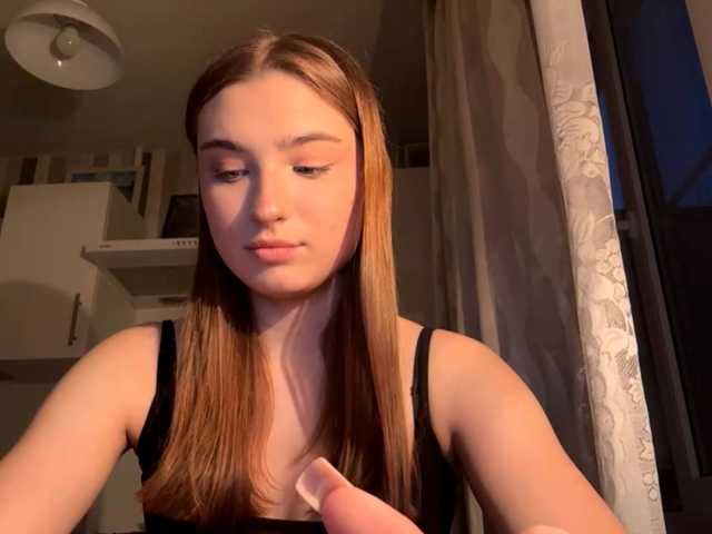 ChristiaPettet's BongaCams show and profile