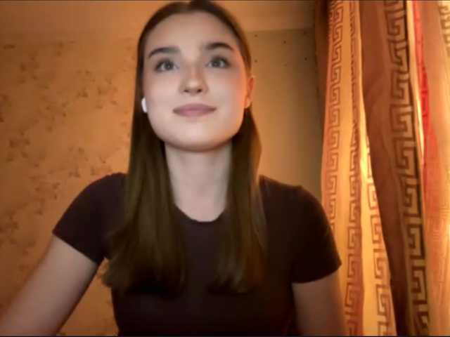 ChristiaPettet's BongaCams show and profile