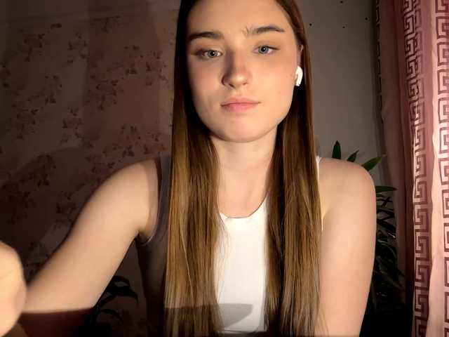 Christia Pettet (ChristiaPettet)