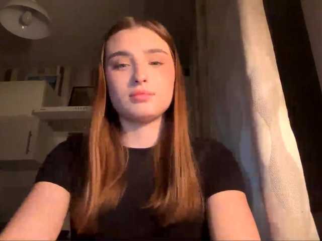 ChristiaPettet's BongaCams show and profile