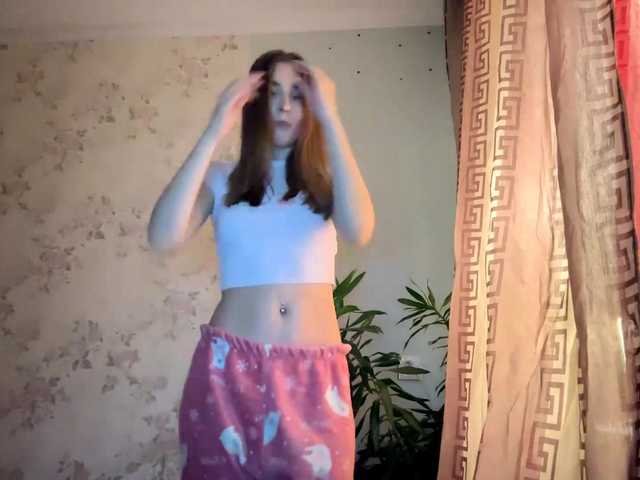 ChristiaPettet's BongaCams show and profile