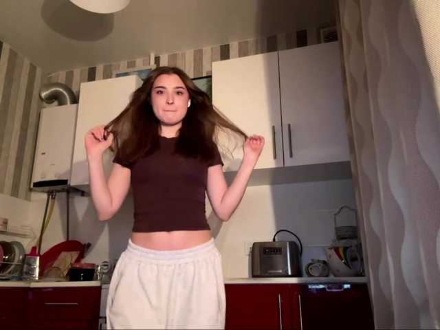 ChristiaPettet webcam