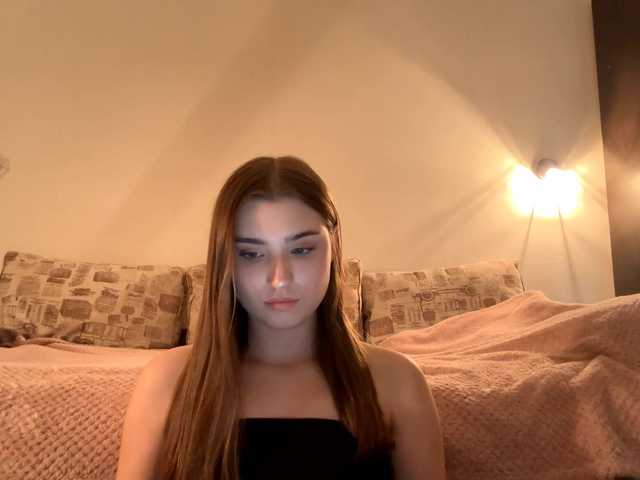 ChristiaPettet live cam profile