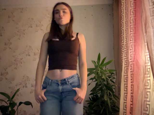 ChristiaPettet's BongaCams show and profile