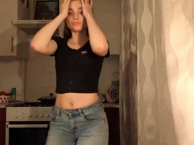 ChristiaPettet's BongaCams show and profile