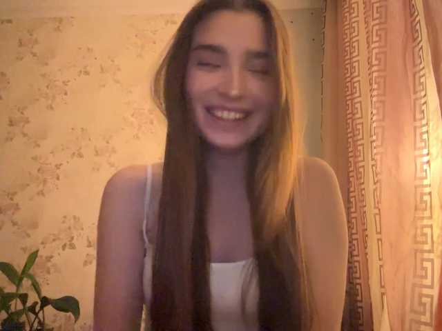 ChristiaPettet – webcam model profile photo