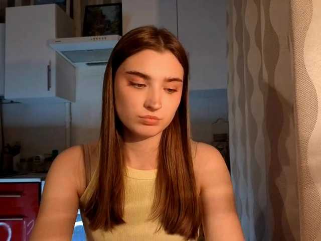 ChristiaPettet's BongaCams show and profile