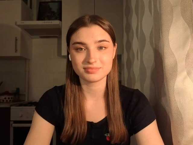 ChristiaPettet's BongaCams show and profile