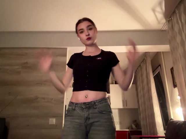 ChristiaPettet's BongaCams show and profile